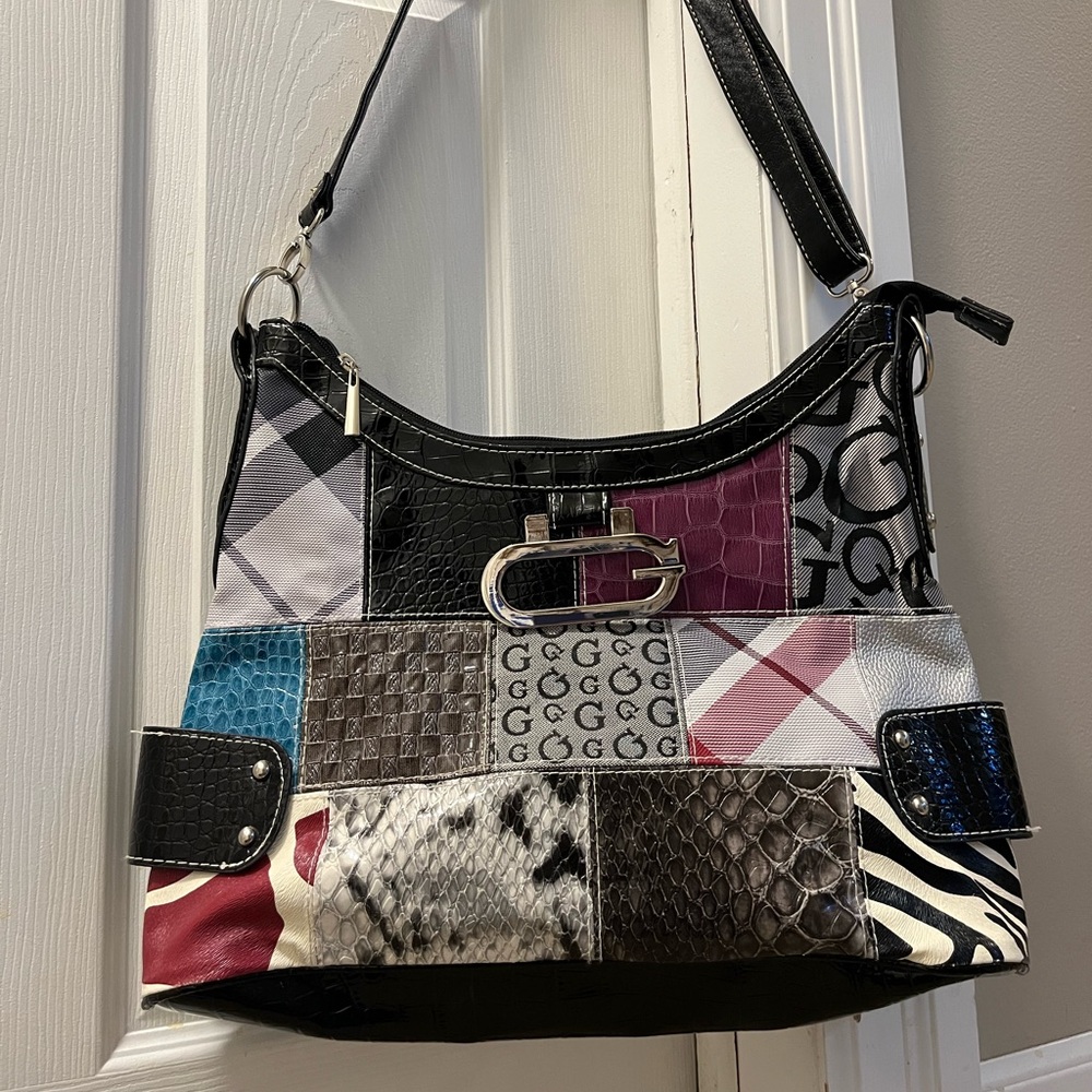 Guess d-fusion purse